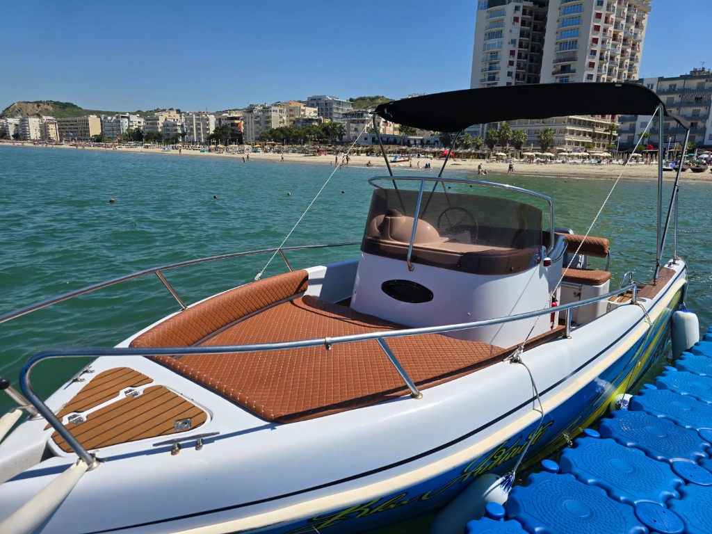 Motorboat Rental